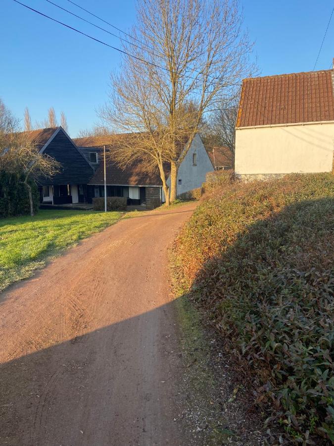 Le Cottage De L'Heron Moulle Bagian luar foto
